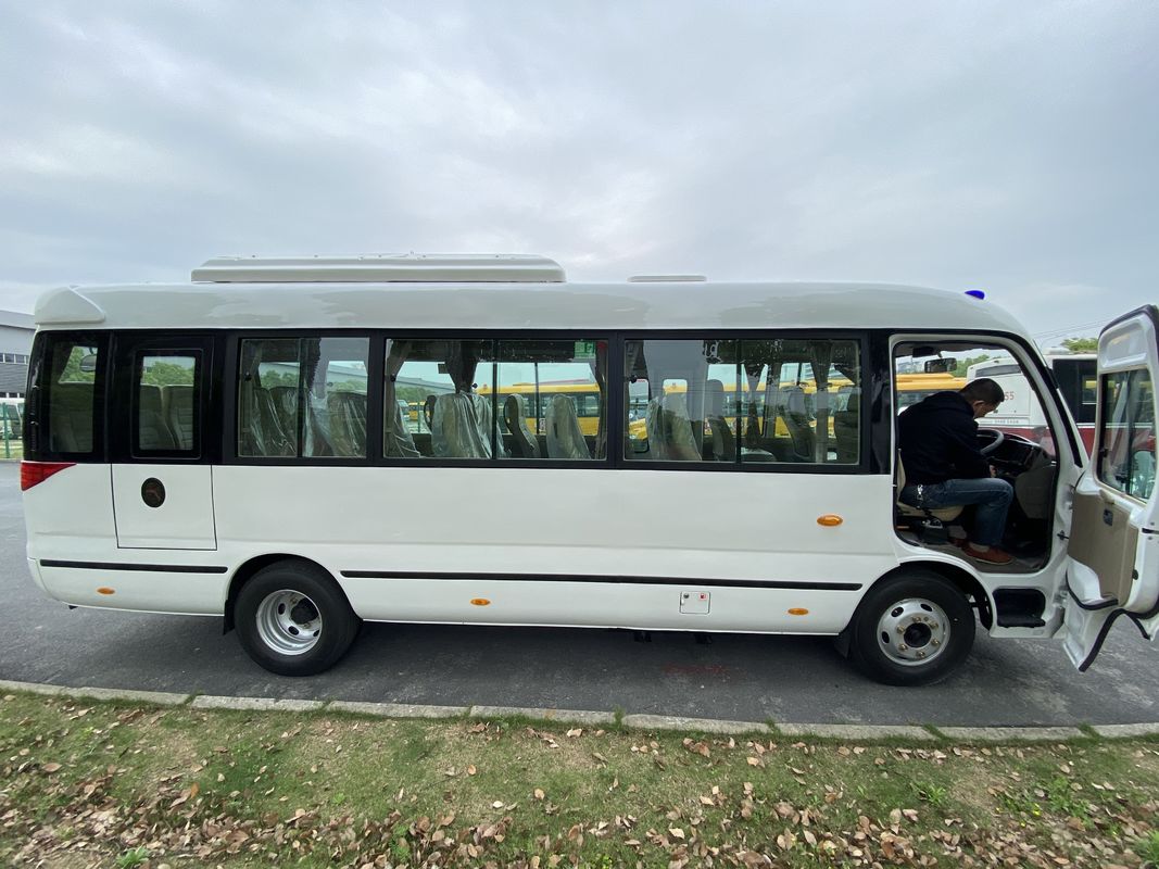 4 cilindri in linea Motore 7m 22 posti Autobus per il trasporto comodo