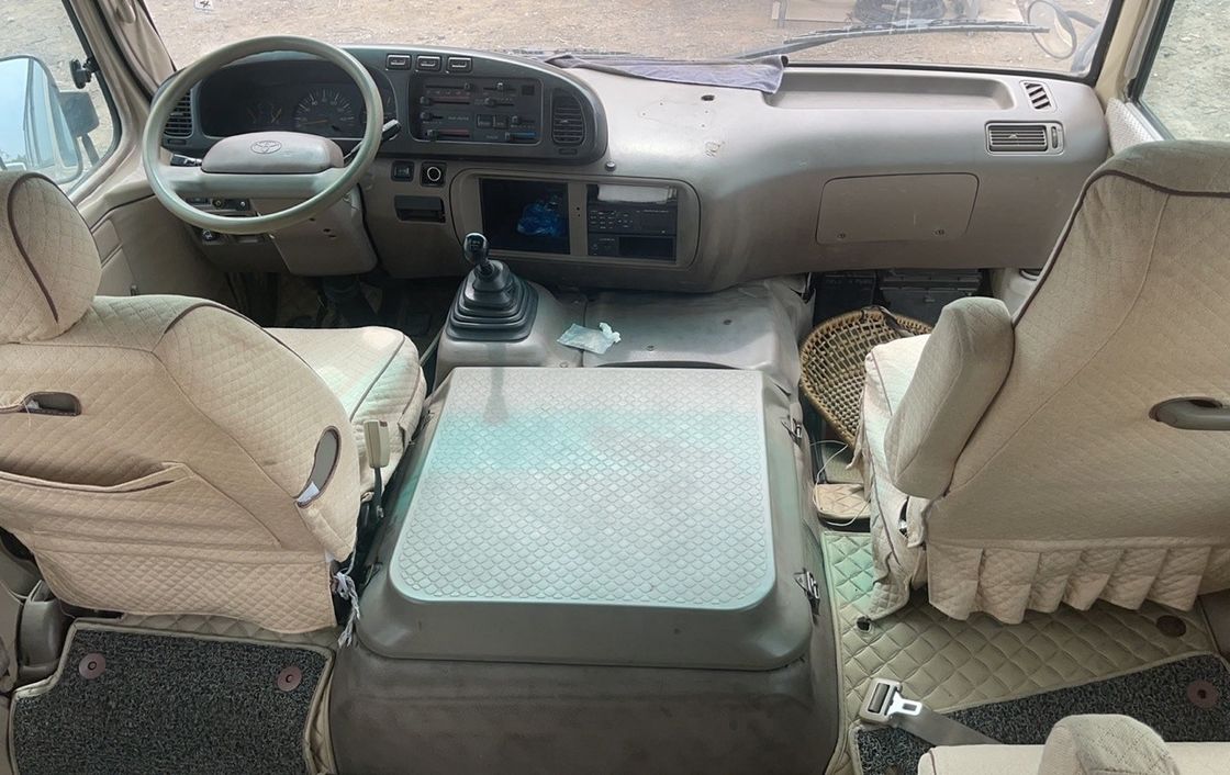 Usato e di seconda mano 26 posti a sedere 29 posti a sedere Autobus Autobus con emissione Euro 3 Opzionale