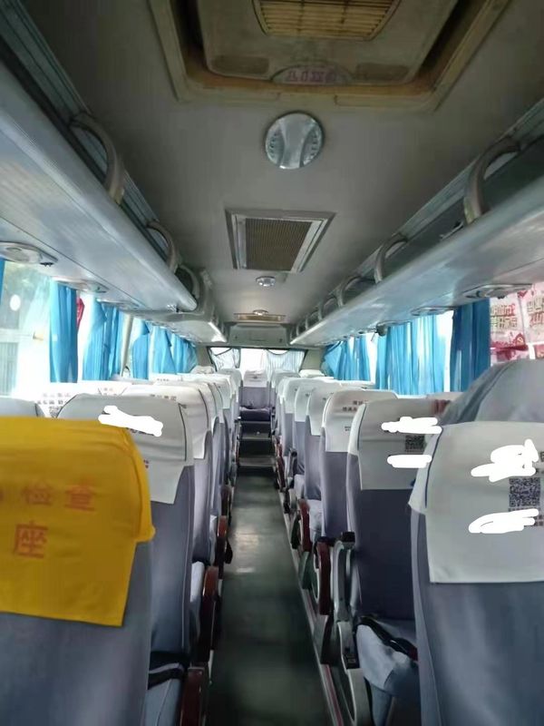 Autobus usato a benzina diesel con 60 posti RHD guida a destra e buone condizioni