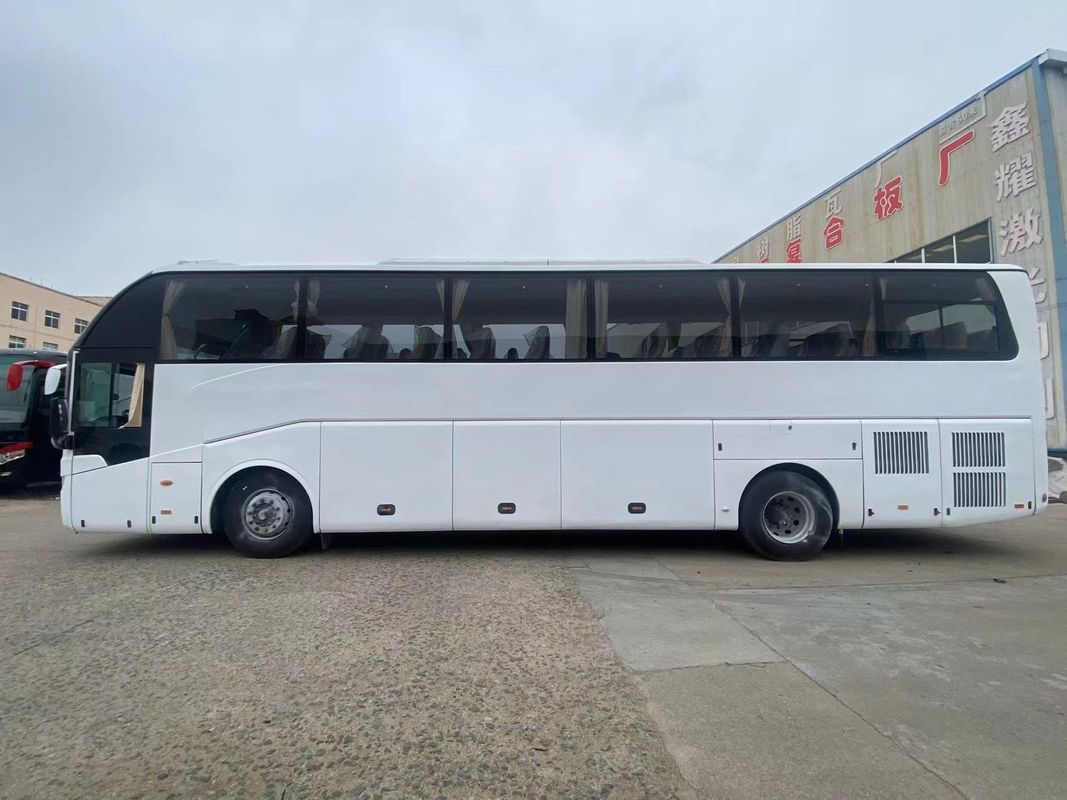 Tipo di carburante Diesel 47 posti Autobus usato con frigorifero e bagno