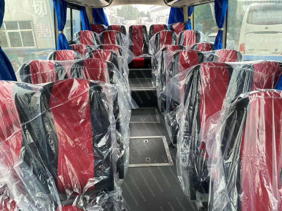 Autobus usati rinnovati Youtong Autobus da 55 posti autocarro con lavatorio interno tipo LHD