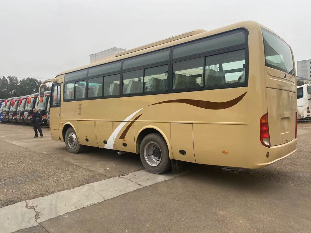 35 posti LHD Autobus di seconda mano e pullman con trasmissione manuale e conveniente