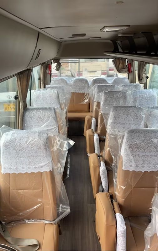 Buone condizioni Autobus a cavallo usato da 30 posti con trasmissione manuale a diesel
