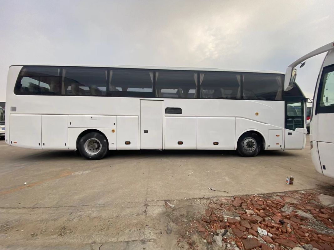 Il miglior autobus Youtong rinnovato da 60 posti per passeggeri B2B Bus di lusso usato