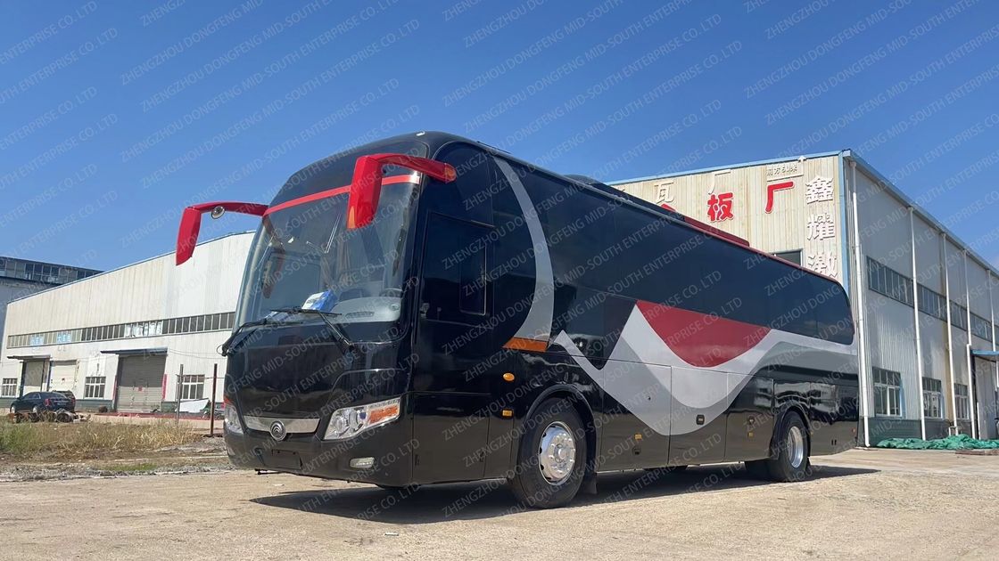 Miglior pullman usato ristrutturato con sedili di lusso e motore con 8L di pneumatici 11R22.5
