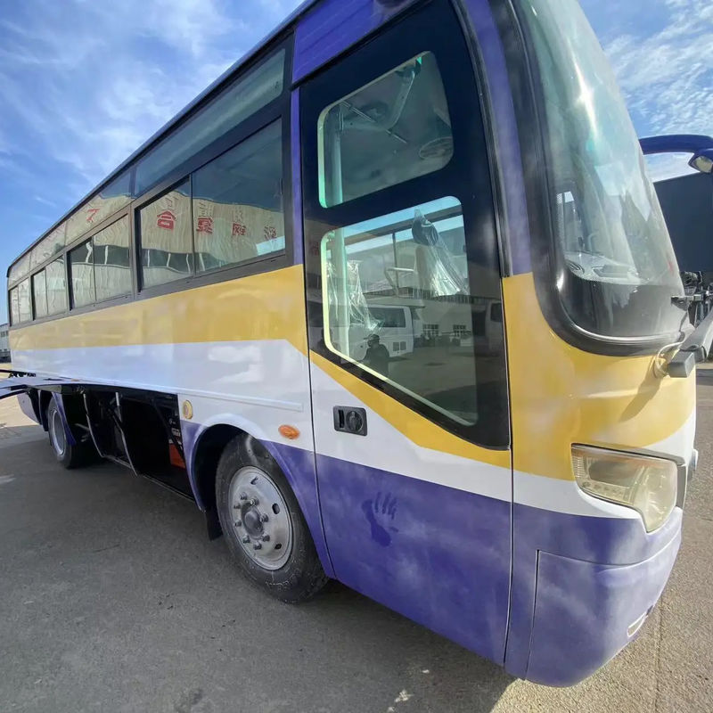 Autobus turistico Youtong da 45 posti con bagno e trasmissione manuale a buoni prezzi