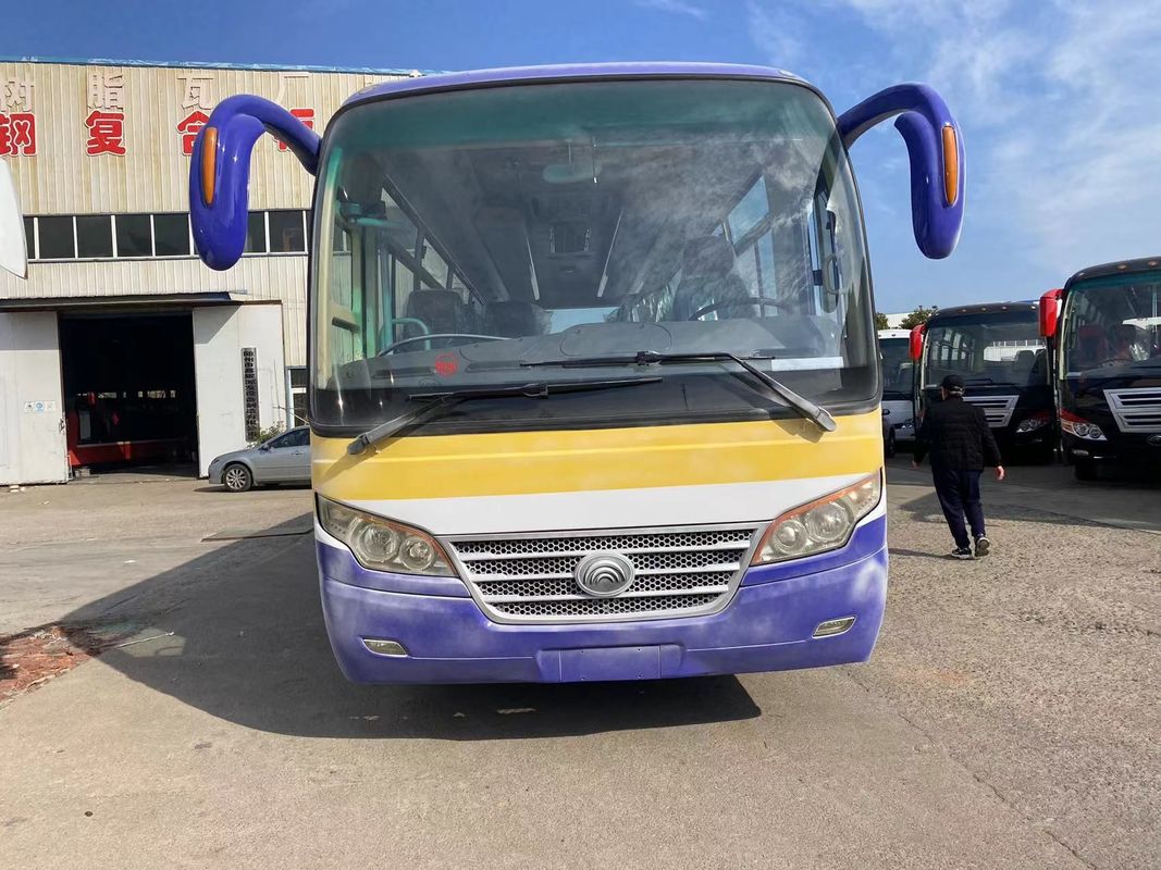 Autobus turistico Youtong da 45 posti con bagno e trasmissione manuale a buoni prezzi