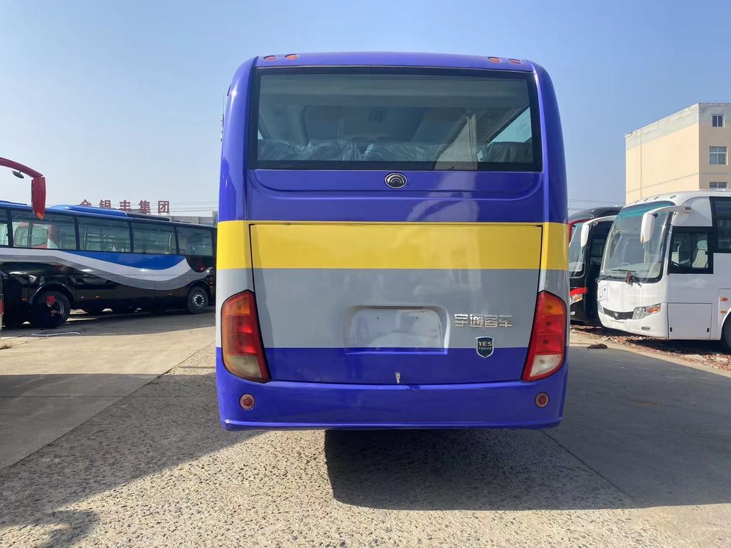 Autobus di 45 posti con una capacità di motore da 6-8 litri e carburante diesel a prezzi accessibili