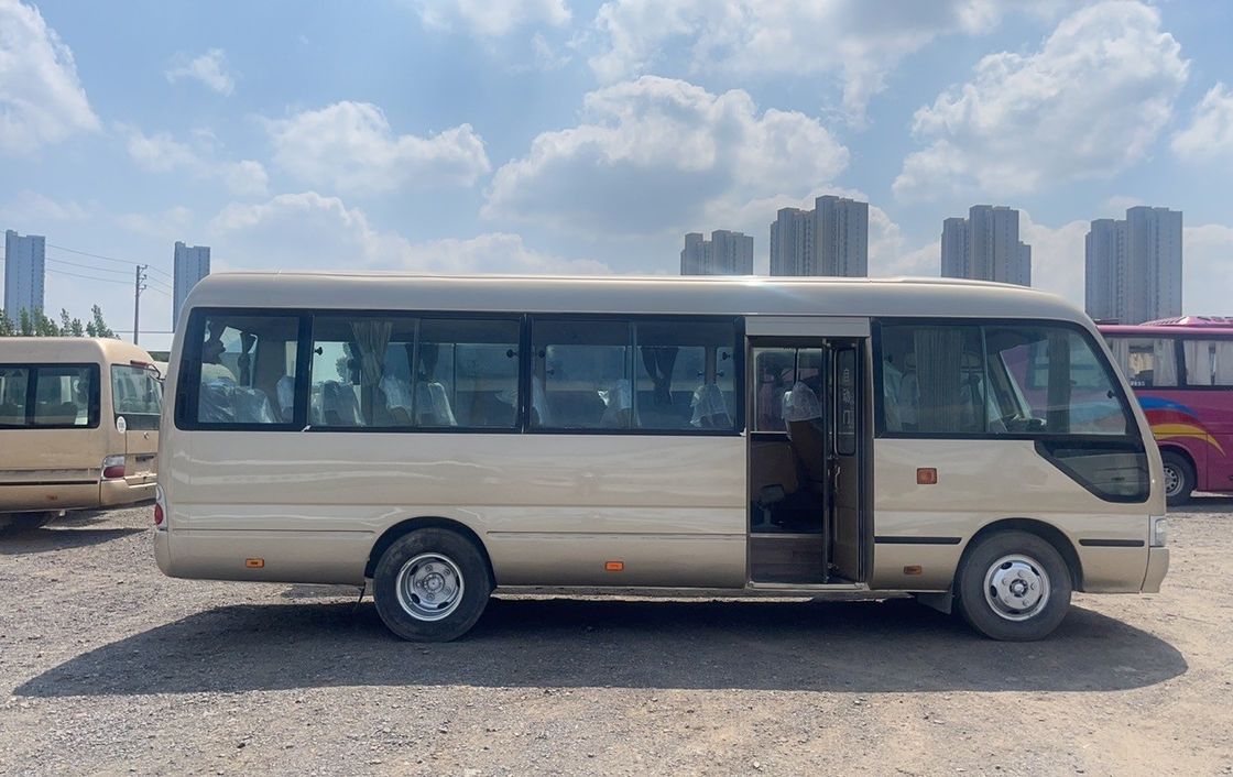 Autobus di lusso a motore diesel, richieste di modelli Toyo Ta e prestazioni superiori