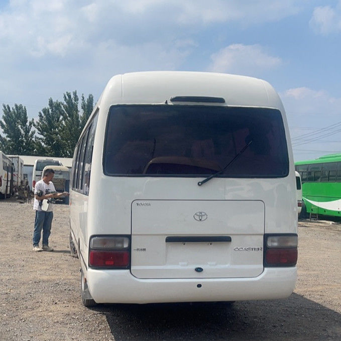 Autobus a guida sinistra diesel Toyota usato 26-30 posti per le vostre esigenze di trasporto