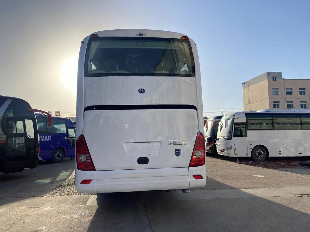 Requisito del cliente Autobus di lusso da 60 posti con 65 posti Youtong Autobus usato