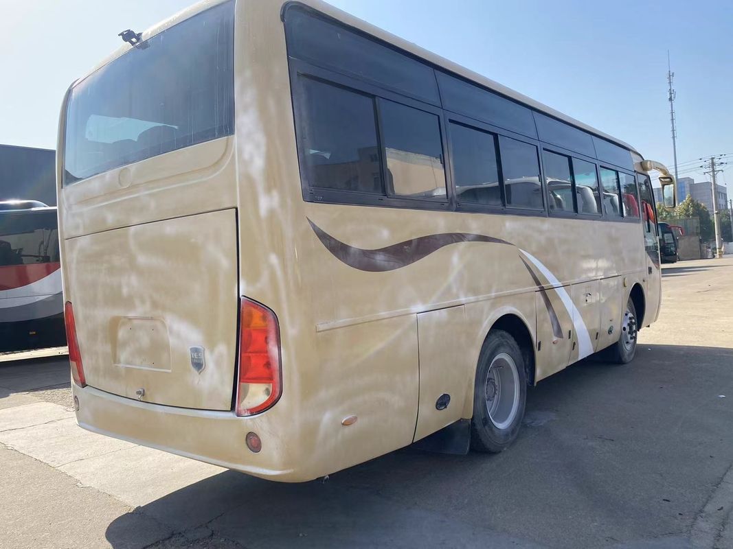 Autobus usato con 30 posti e sospensione a molla in Sudafrica
