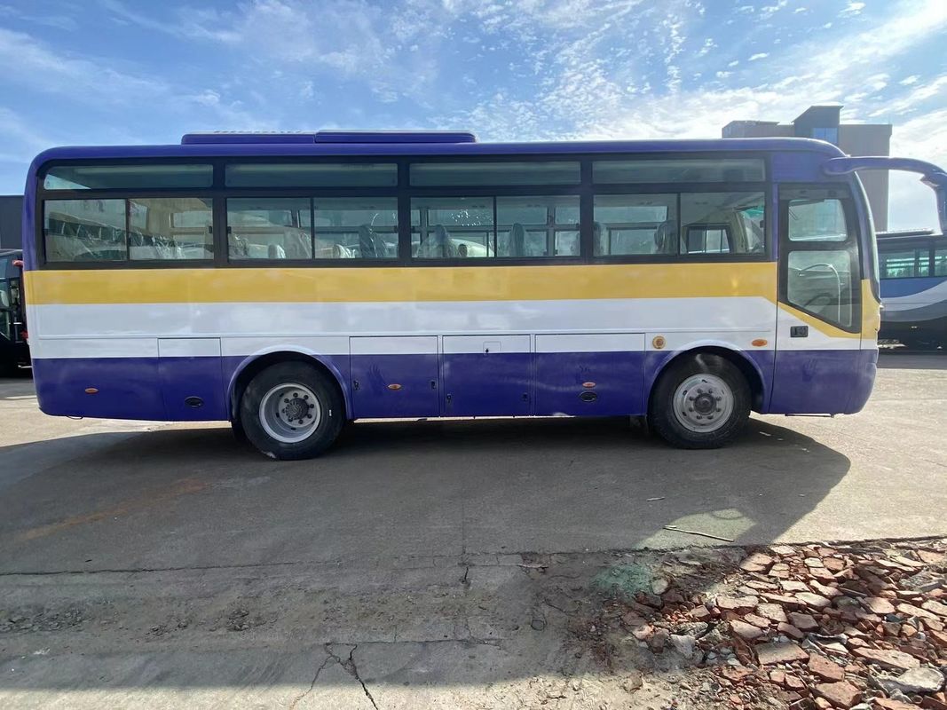 Autobus da tour con 35 e 45 posti a mano a sinistra