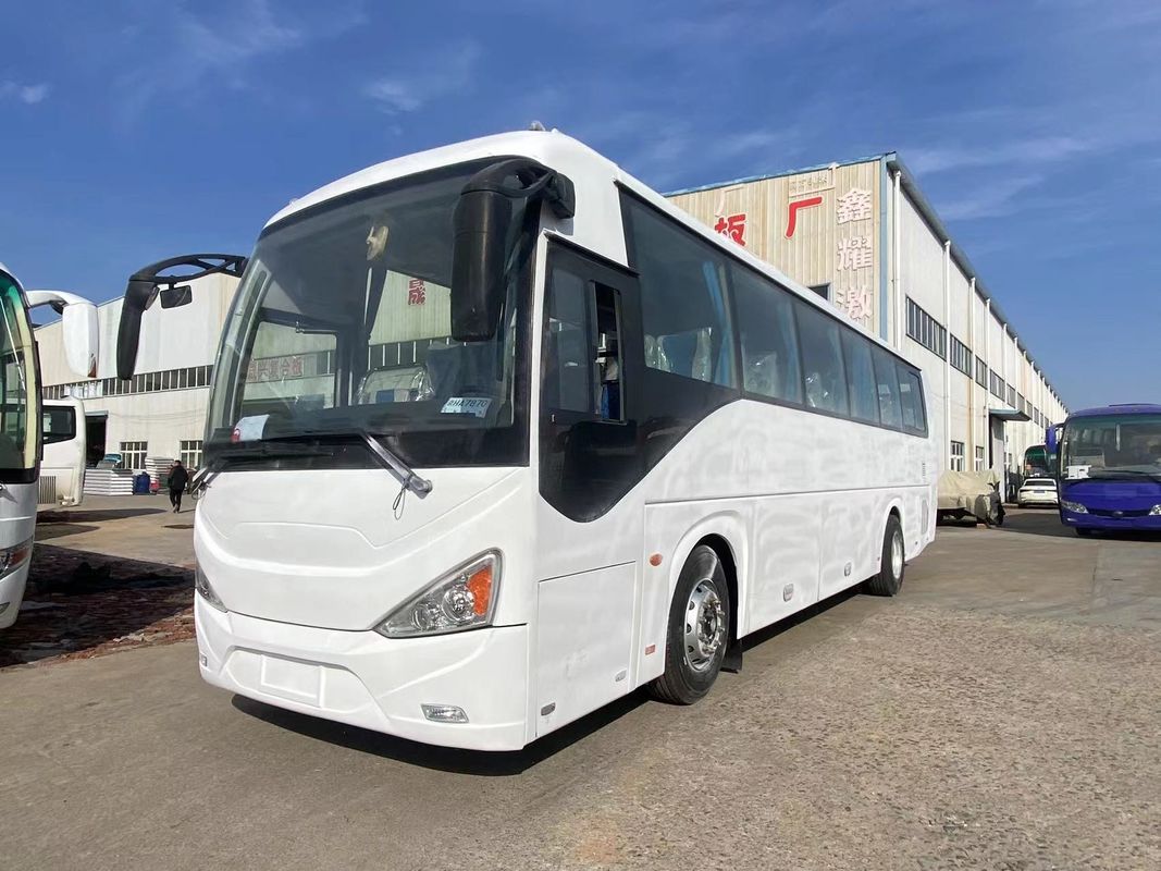 Tipo di trasmissione manuale Autobus Youtong usato con volante a sinistra e servosterzo
