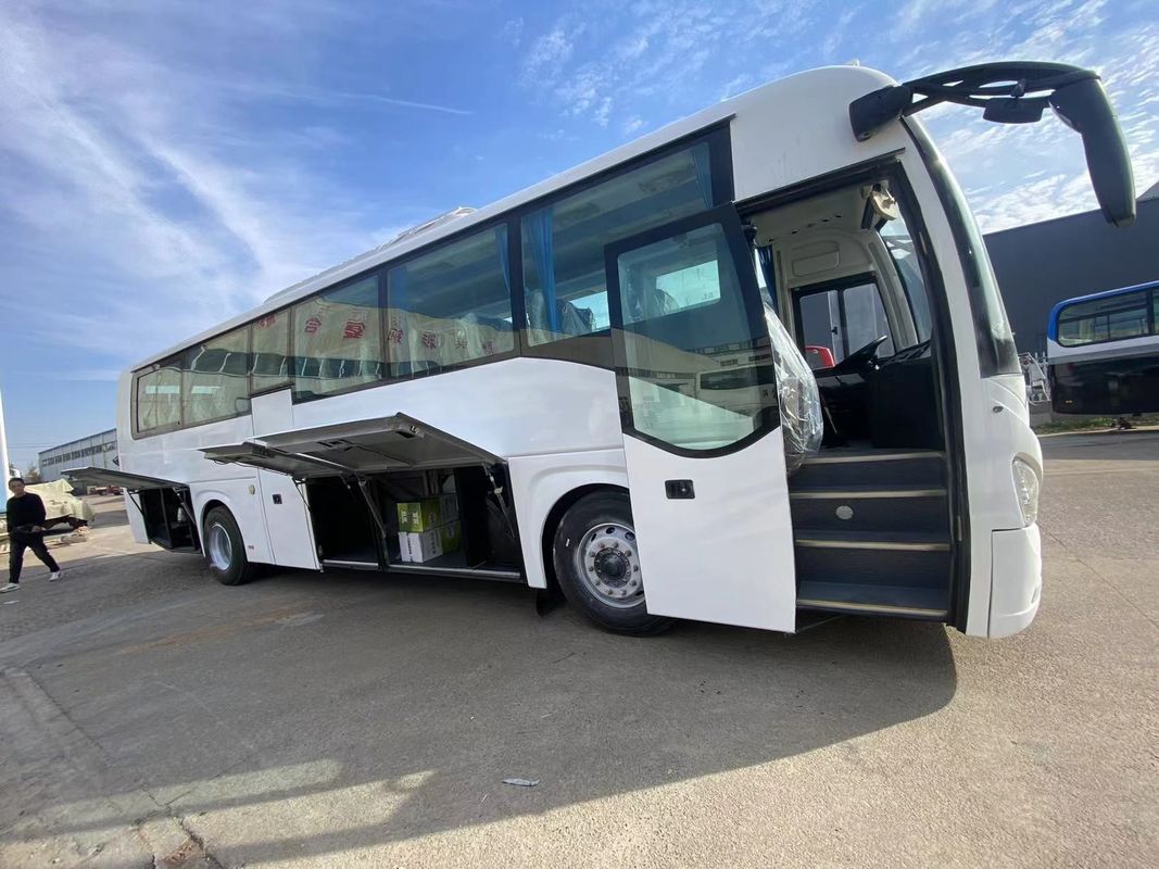 Tipo di trasmissione manuale Autobus Youtong usato con volante a sinistra e servosterzo