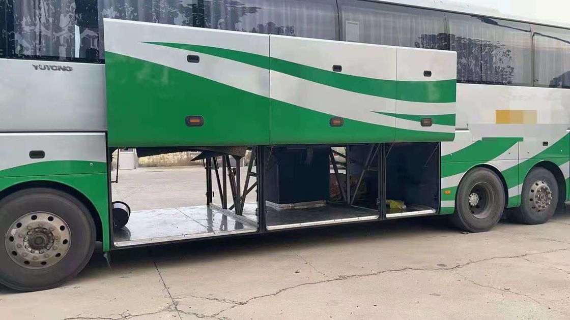 Autobus LHD da 65 a 67 posti con tipo di carburante diesel e velocità massima di 100 km/h