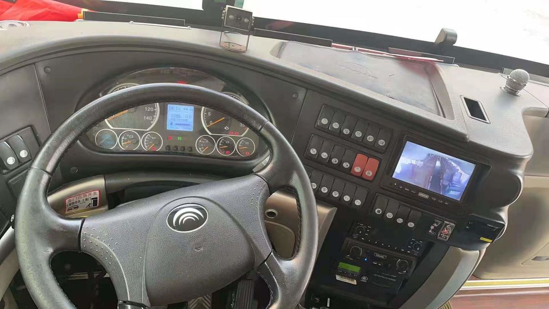 Autobus LHD da 65 a 67 posti con tipo di carburante diesel e velocità massima di 100 km/h