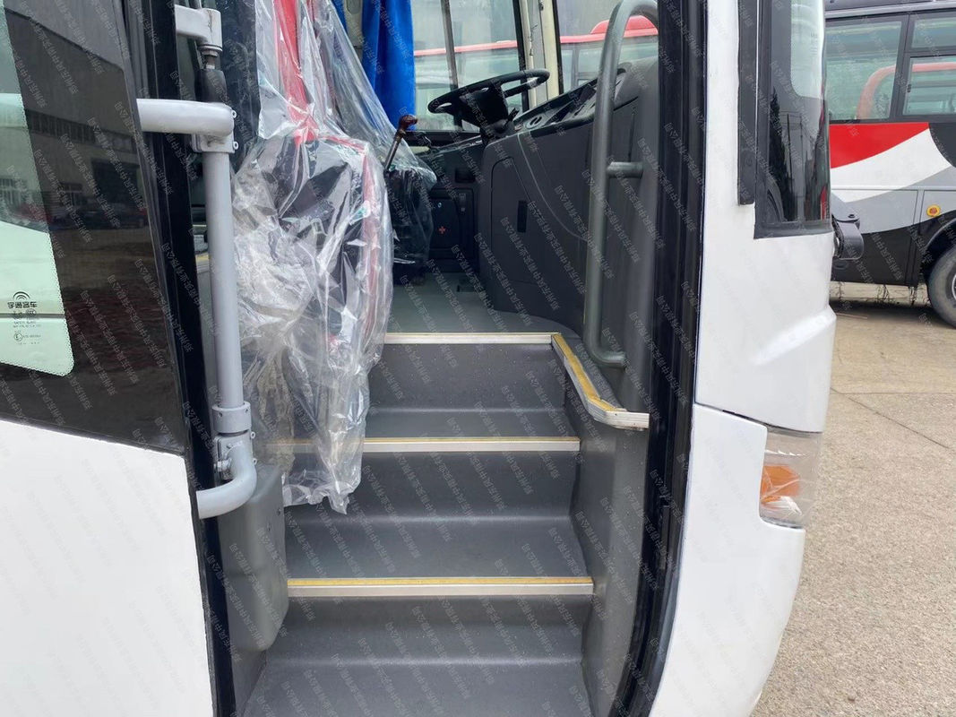 40 65 60 posti Diesel Tour Coach Bus per il trasporto passeggeri Trasmissione manuale