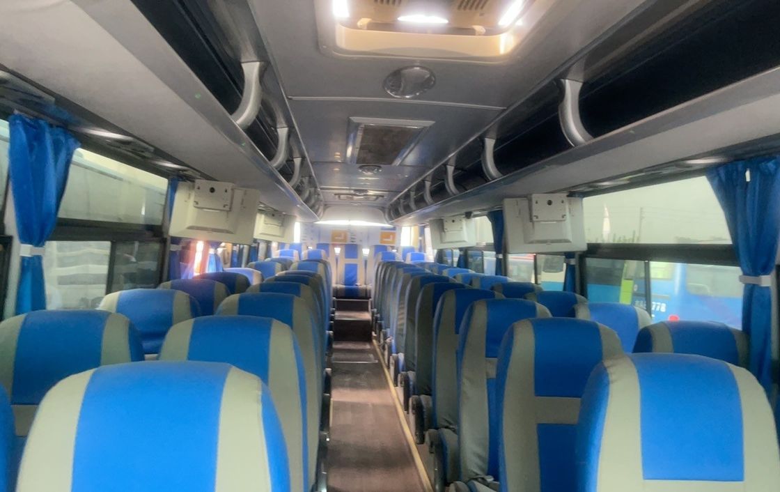 Autobus bus 35-65 posti Autobus personalizzato con motore Yuchai e prestazioni