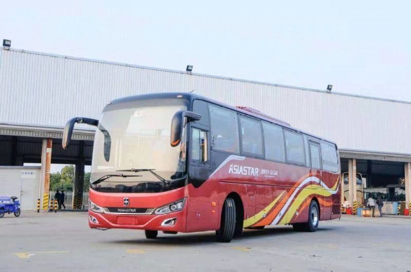 Disegno 72 posti Diesel LHD Coach Bus Pubblico Bus Stile per autobus urbani Autobus di lusso