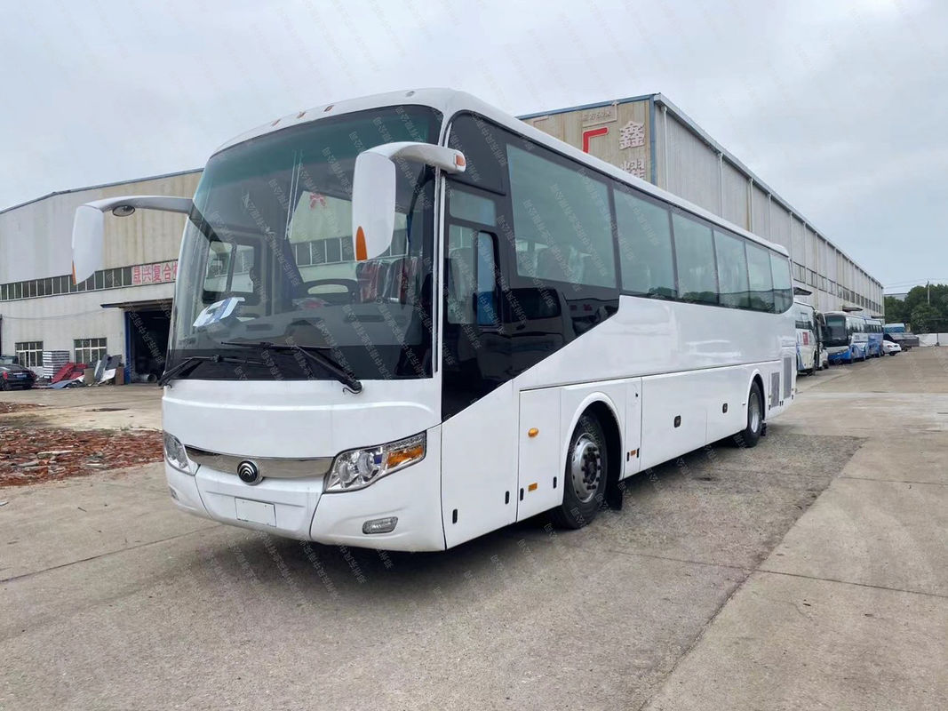 Autobus passeggeri LHD da 65 posti in buone condizioni Carburante Diesel Usato Autobus bianchi a prezzi accessibili