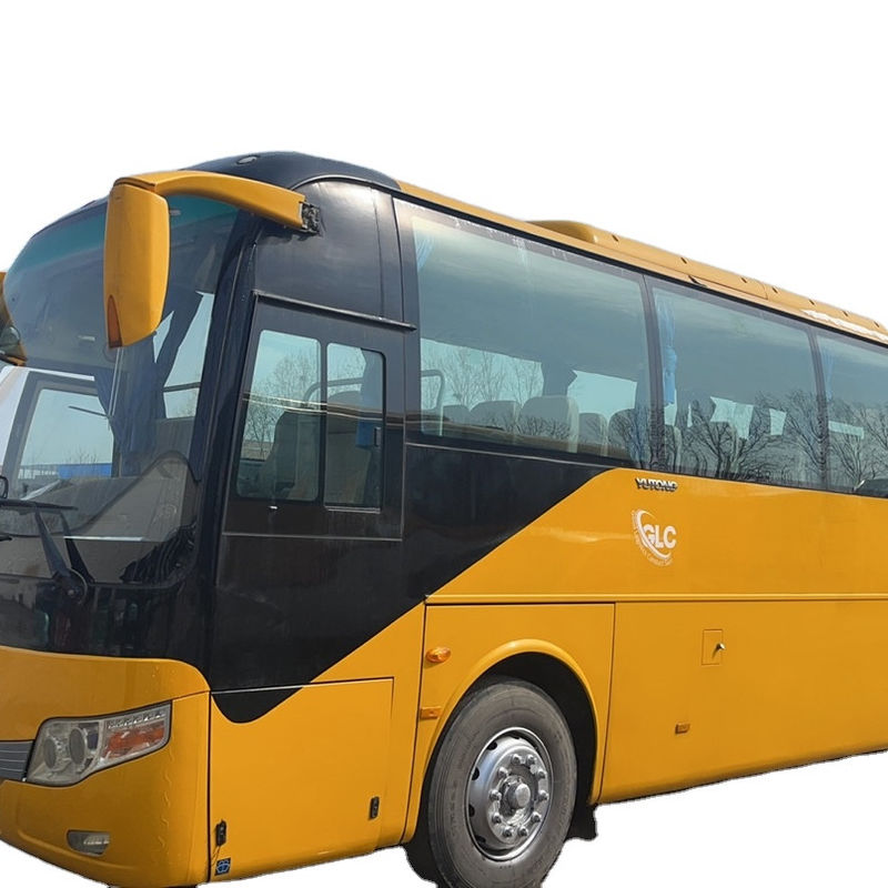 Motore Yuchai 61 posti Autobus pubblico Autobus di lusso Tour Autobus passeggeri 60 posti Autobus