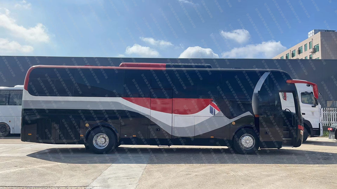 3300mm Base ruota Autobus usato Trasmissione manuale Tipo Buone condizioni LHD 47 posti