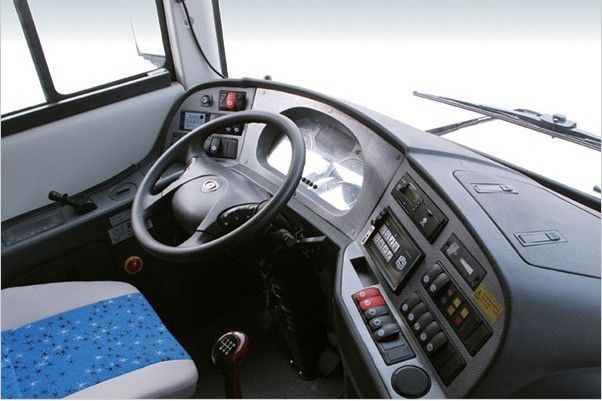 2550MM Larghezza complessiva Autobus turistico di lusso da 60 posti con standard di emissione Euro 4