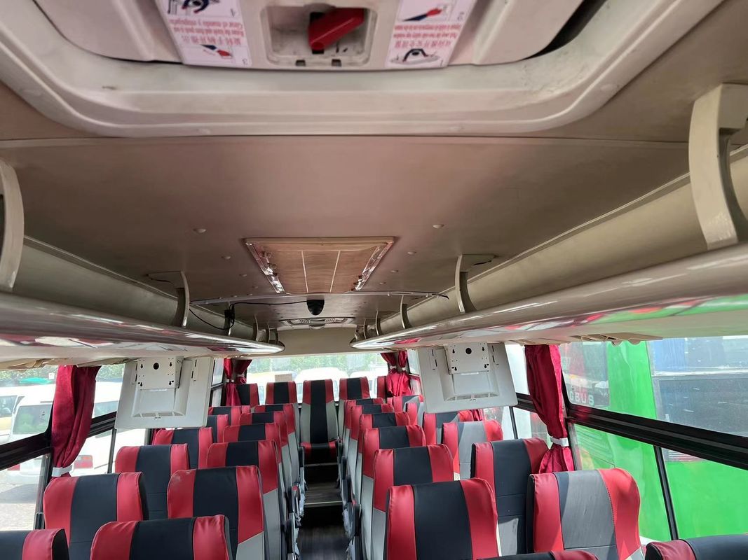 Autobus LHD di seconda mano Youtong 50 posti in buone condizioni