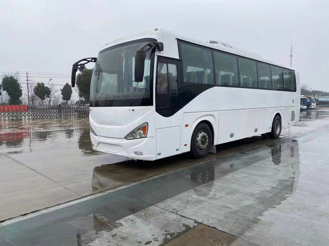Autobus di lusso di 12 metri e 50 posti con motore 4GR e velocità massima di 200 km/h