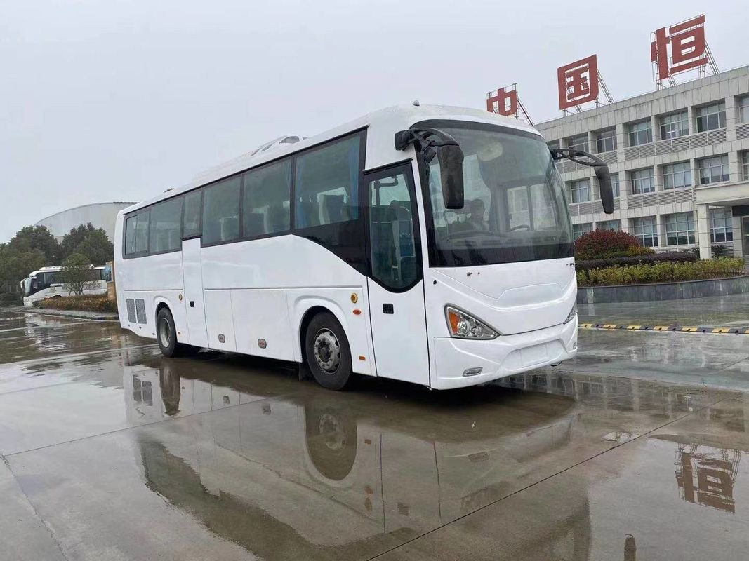 Autobus di lusso di 12 metri e 50 posti con motore 4GR e velocità massima di 200 km/h