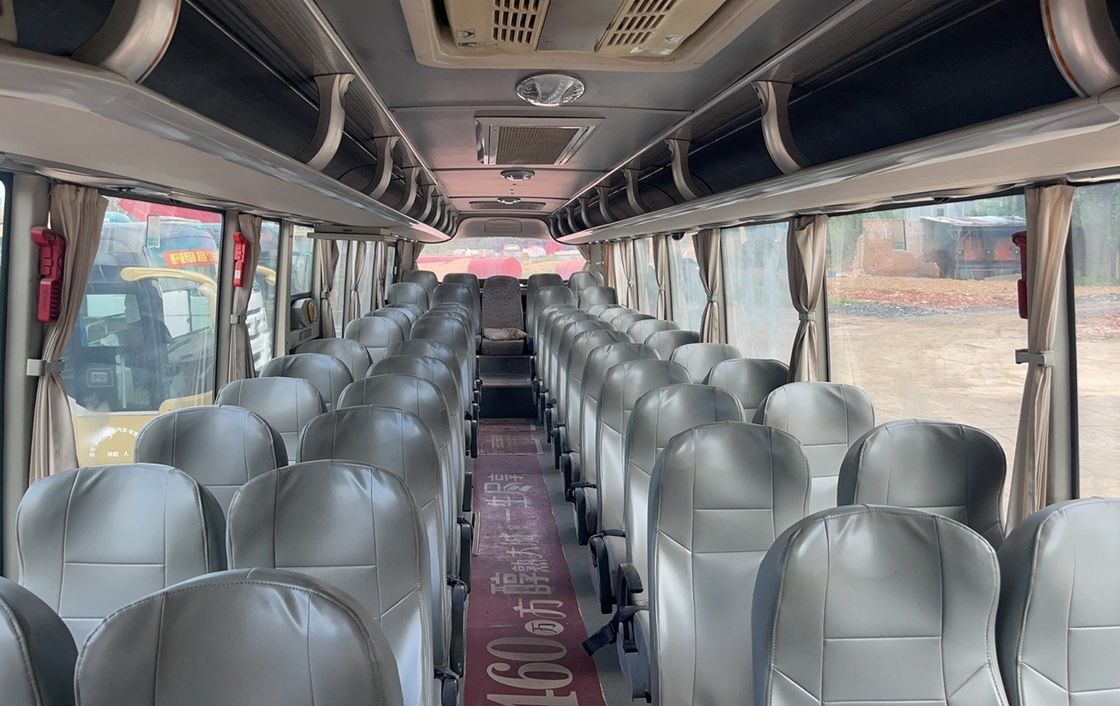 Autobus manuali usati a prezzi accessibili con motore YC4E150-20 e larghezza complessiva di 2430 mm