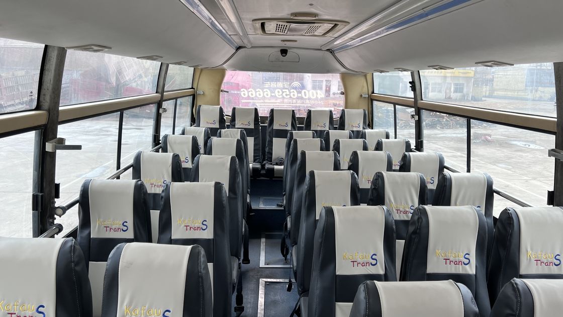 Buone condizioni Diesel usato 65 posti autocarro 50 G.V.W. 15600kg