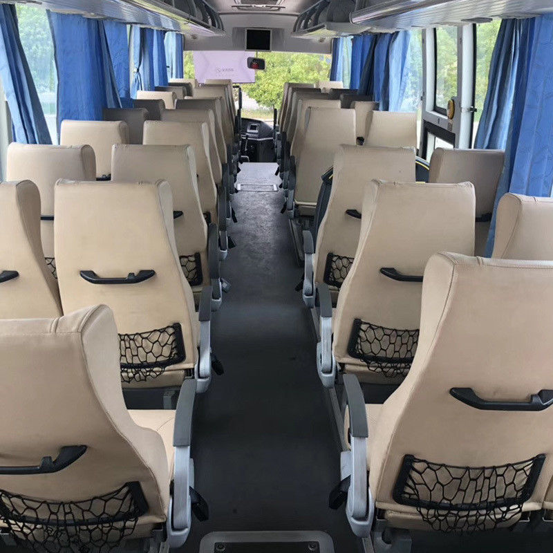 50 posti comodi Autobus Max velocità 100 Km/h A prezzi accessibili e alta capacità