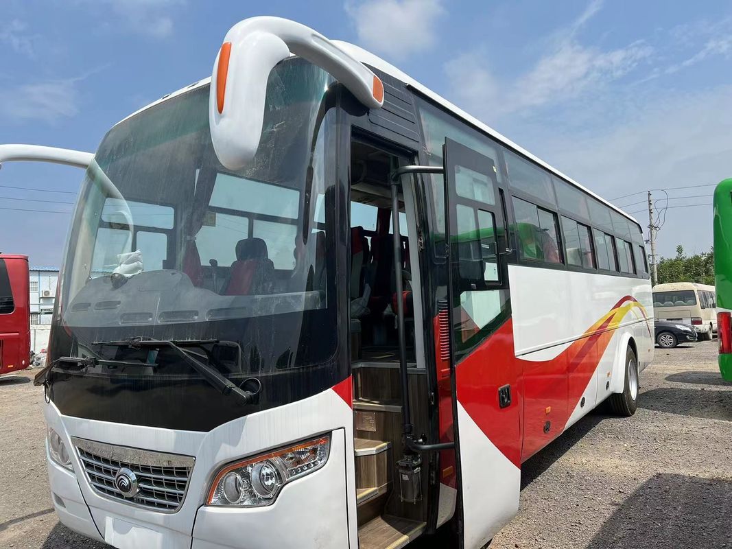 Autobus rinnovati usati a trazione destra con cilindrata di motore da 6-8 litri in 12000*2500*3955mm