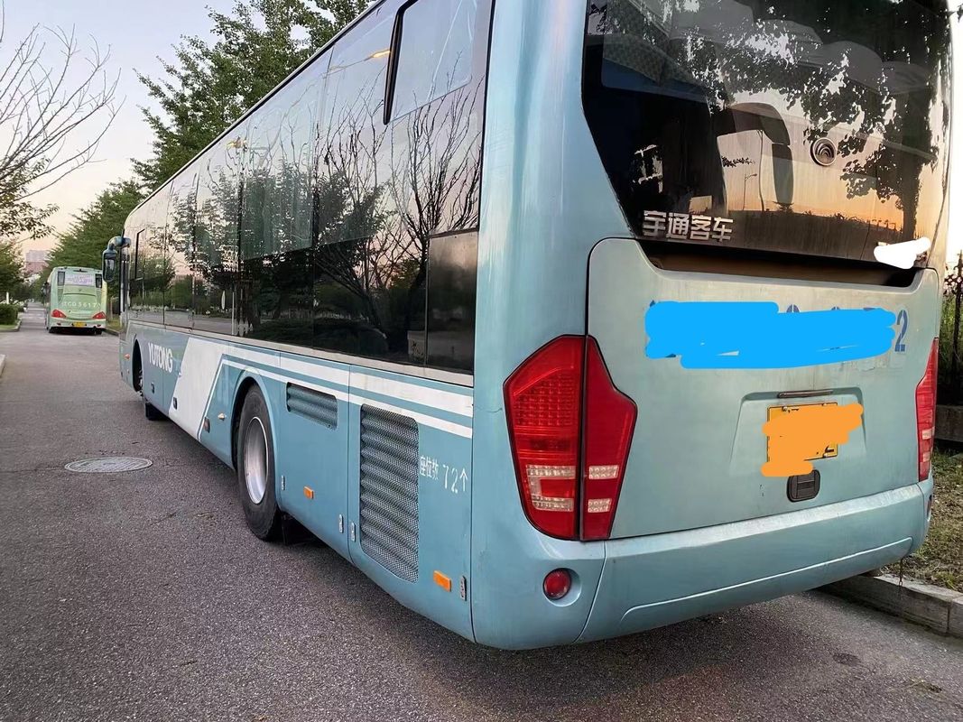 Autobus con motore Yuchai e cambio manuale in buone condizioni