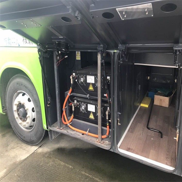 16500 kg G.V.W. Motore Yuchai Diesel 45 posti Autobus usato a GNC con bagno