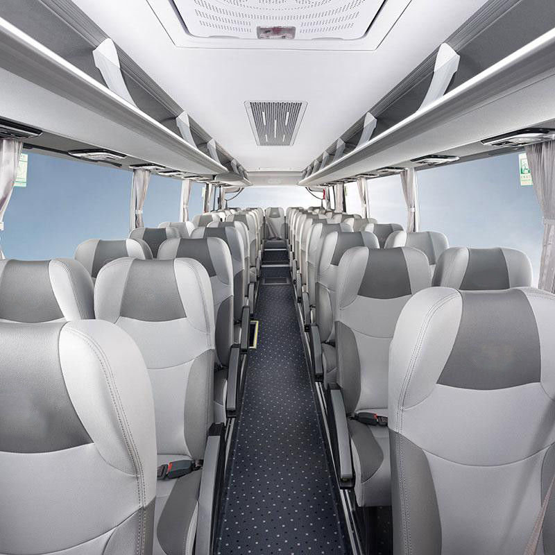 Autobus turistico di lusso da 10 metri con motore diesel YC6L260-30 e velocità massima fino a 100 km/h
