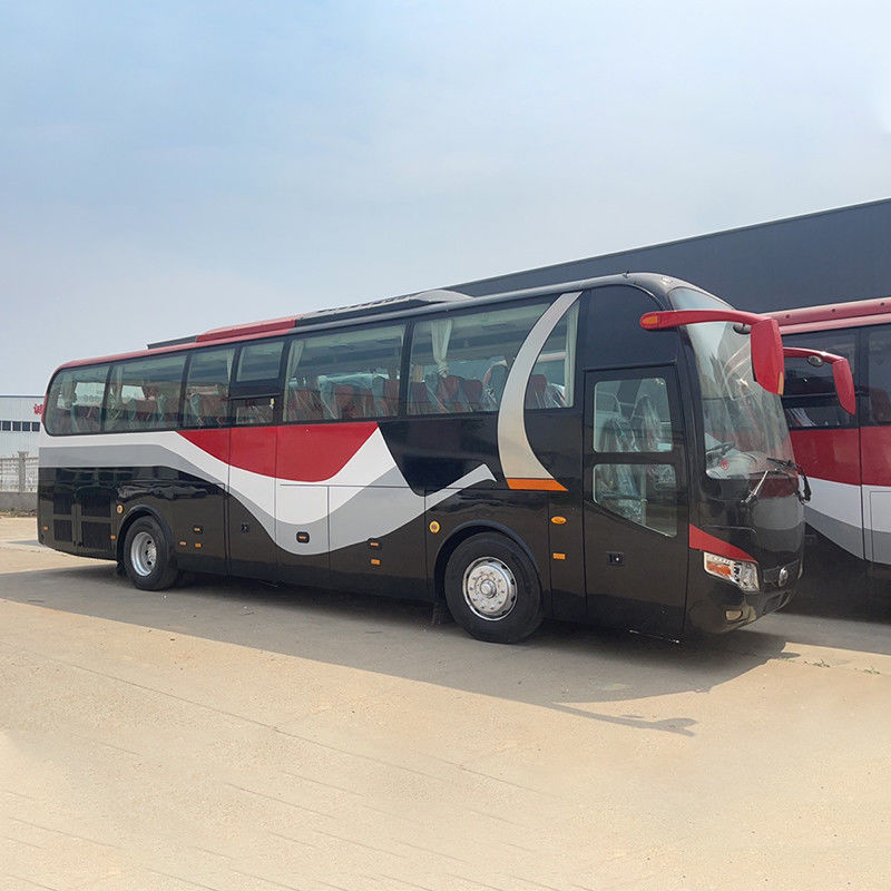 Velocità nominale di 2200 giri al minuto Motore diesel 49 posti Autobus usato per viaggi di alta capacità