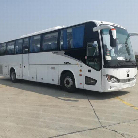 Autobus turistico di lusso da 55 posti con motore di potenza e capacità di 276 kW