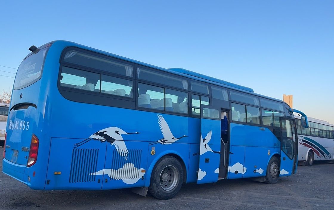 Autobus usato da 47 posti a sedere con motore diesel da 10 metri con telecamera G.V.W. 15000kg Media Camera