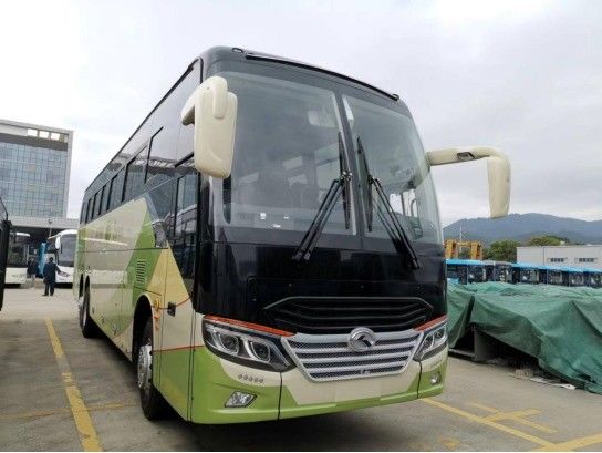 Autobus con trasmissione manuale FAST con pneumatico senza tubi 315/80R22.5 e interni di lusso