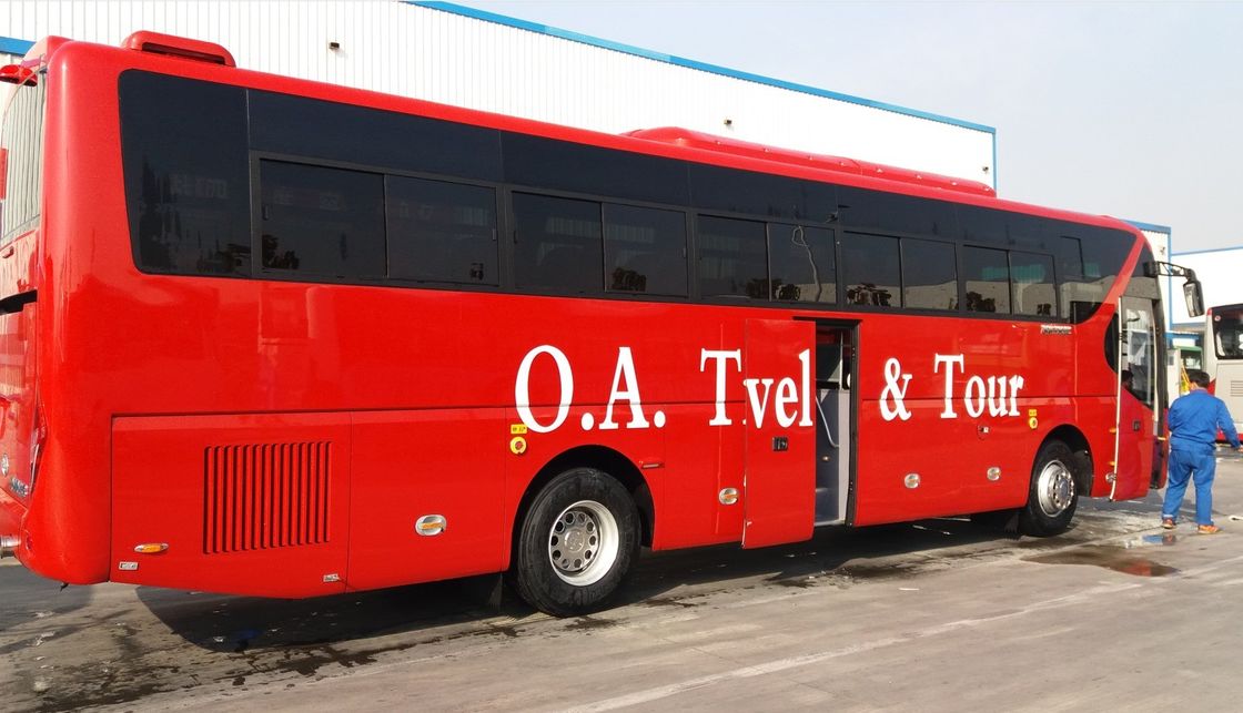 Autobus con 50 posti passeggeri con bagagli da 10 m3 Volume e materiali