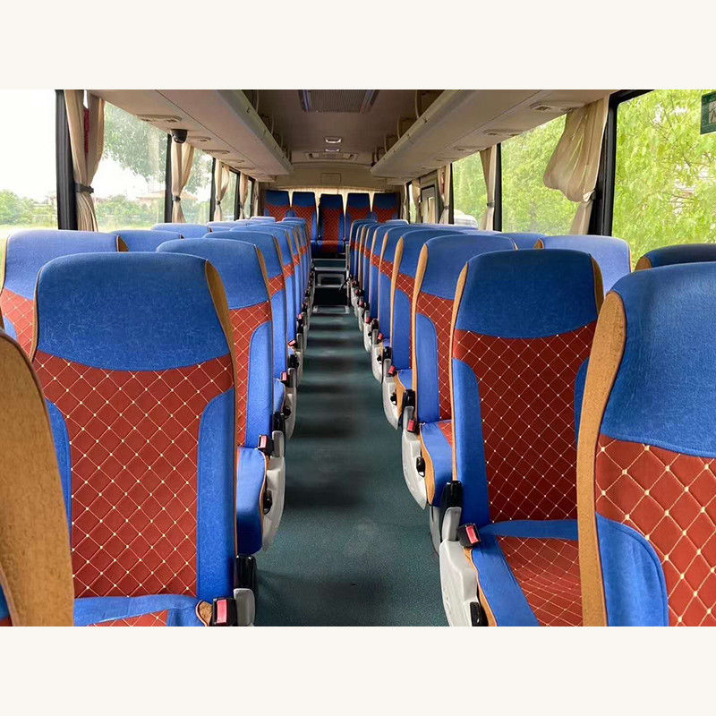 Autobus diesel da 11 metri con motore CA6DF3-24 e 58 posti a sedere sul mercato africano