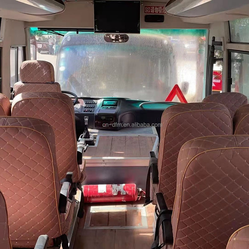 40 45 Autobus con bagno in buone condizioni e standard di emissioni Euro 3