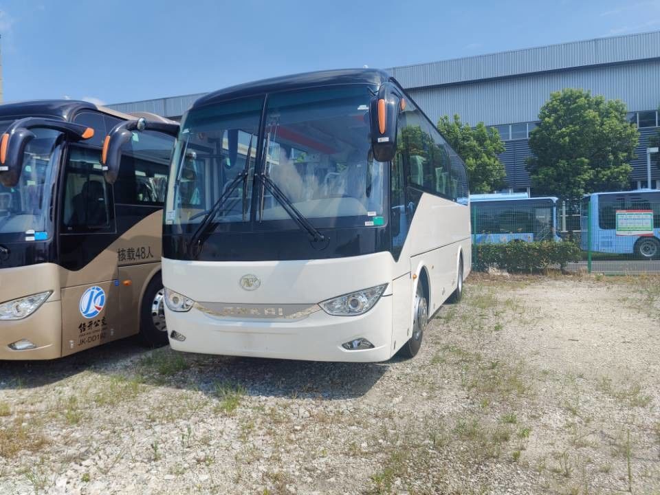 5.5T asse anteriore Diesel Usato 50 posti Autobus di lusso Passageri Autobus di lusso Usato