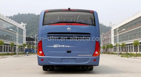 35 posti autocarro con trasmissione manuale e interno confortevole