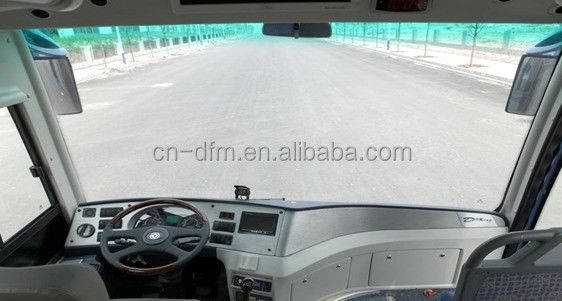 35 posti autocarro con trasmissione manuale e interno confortevole