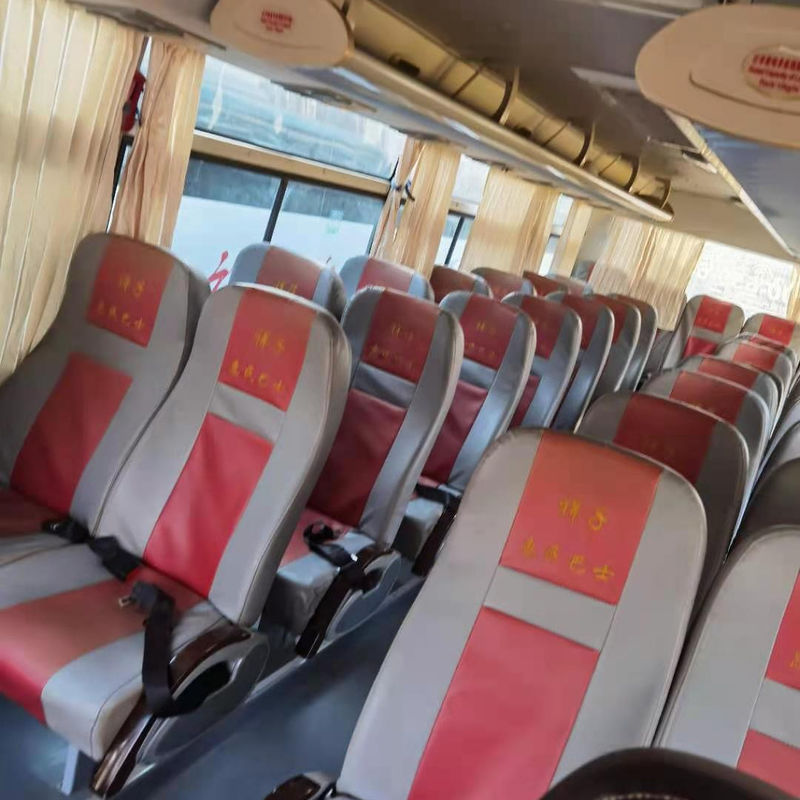 Autobus di lusso da 35 posti con bagagli da 2,7 m3 e larghezza complessiva di 2430 mm