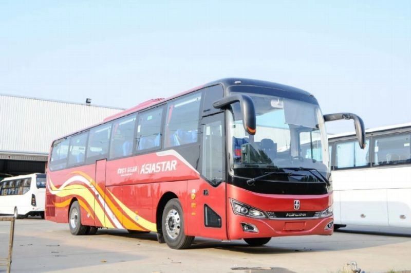 Autobus pubblico di lusso di 72 posti di servizio Autobus diesel con 3 posti a sedere e Euro 3 standard di emissioni